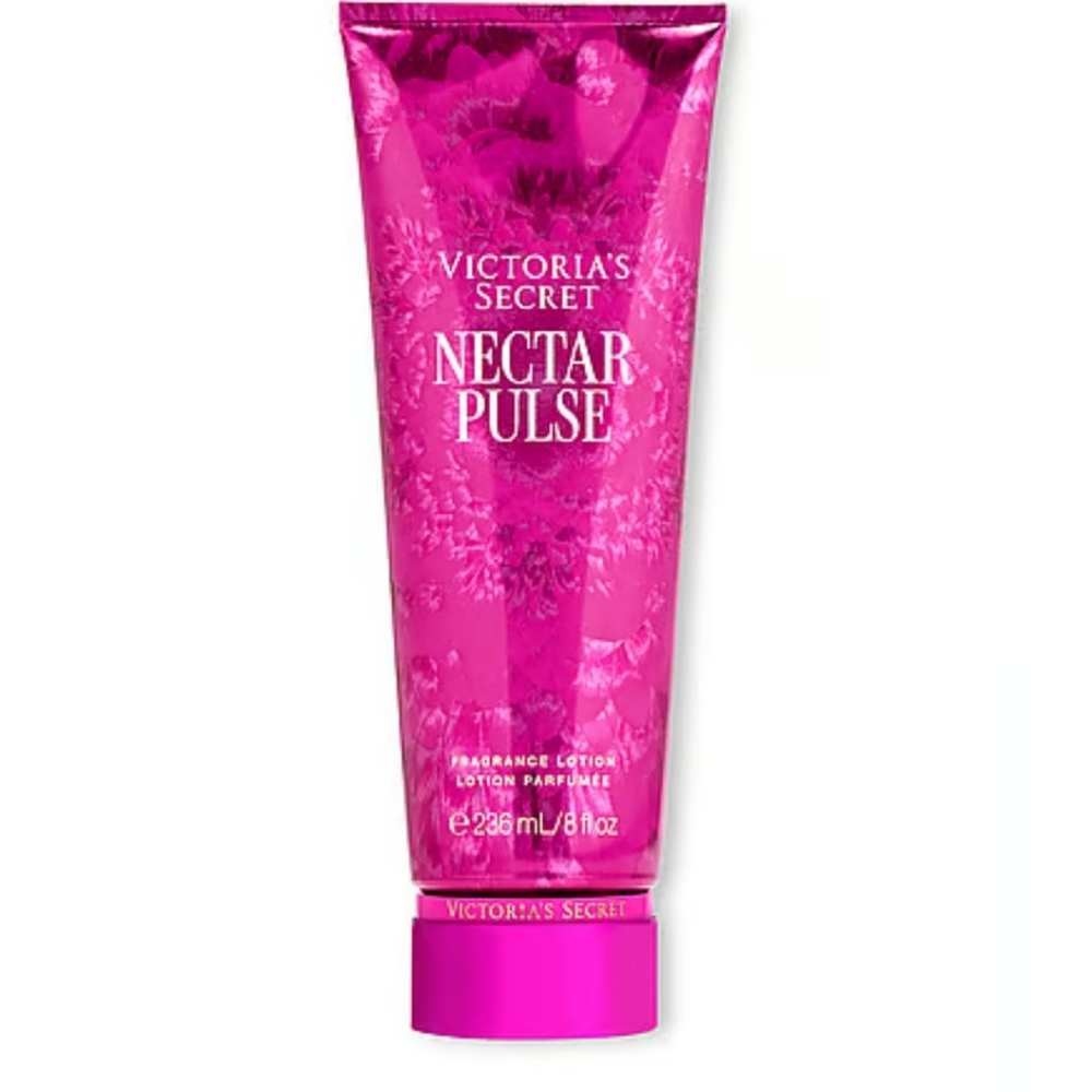 Victoria's Secret Limited Edition Fuchsia Fantasy Body Lotion - Picture 1 of 4